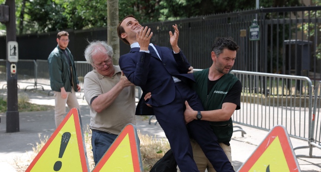 MACRON-1