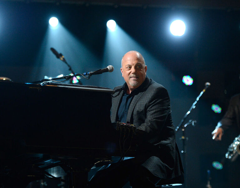 12-12-12 Concert Benefiting The Robin Hood Relief Fund To Aid The victims Of Hurricane  - Show